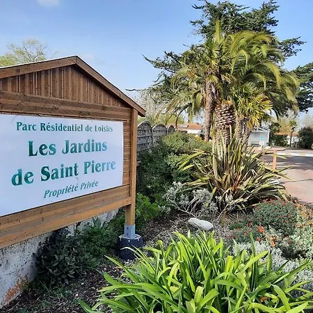 2 Stars - Dans De Loisirs * Saint-Pierre-d'Oleron