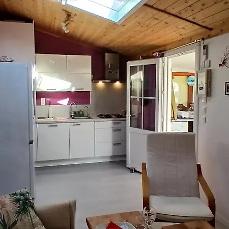 2 Stars - Dans De Loisirs Ferienhaus